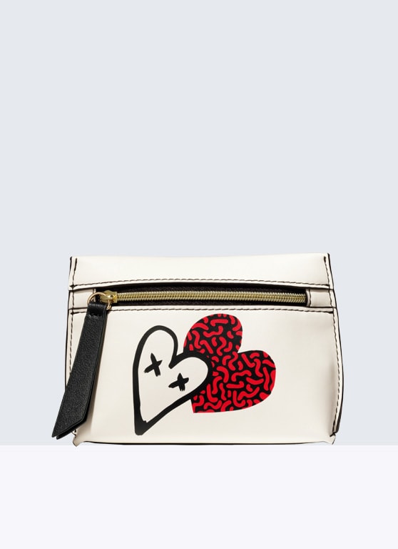 FL18 White with Red Heart Print Pouch