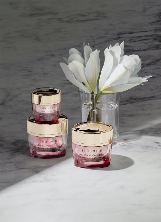 ครีมทากลางคืน Resilience Multi-Effect Night